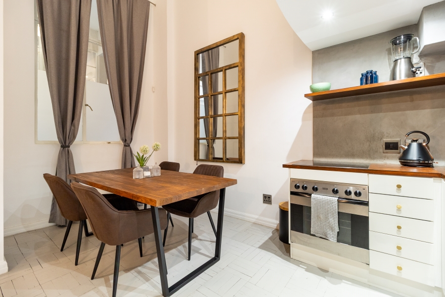 2 Bedroom Property for Sale in Cape Town City Centre Western Cape